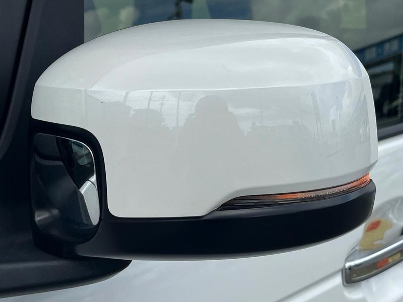 2024 Honda N-BOX CUSTOM 6BA-JF5 (UW-6a7e869aa9b13)[15]