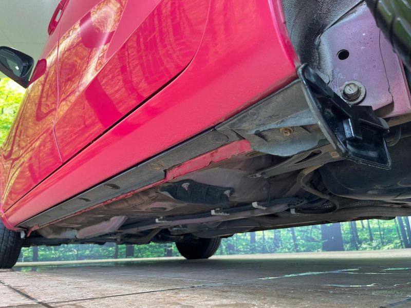 2015 Toyota Vitz DBA-KSP130 (UW-6a7e86c75c56f)[9]
