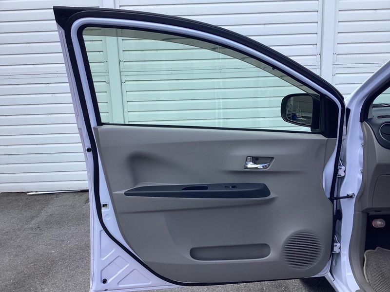 2013 Subaru Pleo Plus DBA-LA300F (UW-6a7e86de757e4)[24]