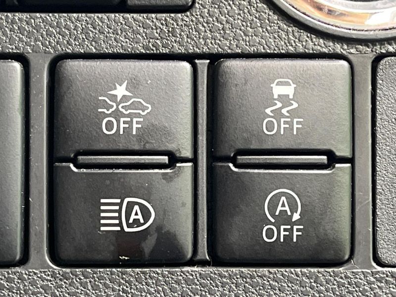2018 Daihatsu Tanto DBA-LA600S (UW-6a7e86f0a3b80)[28]