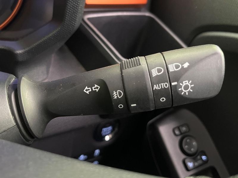 2021 Daihatsu Taft 5BA-LA910S (UW-6a7e871988f74)[29]