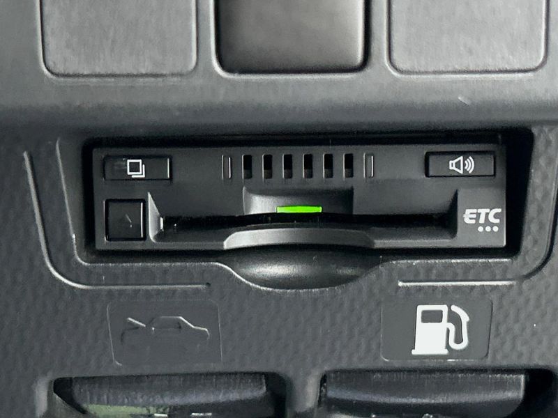 2019 Toyota Roomy DBA-M900A (UW-6a7e87231af9e)[25]