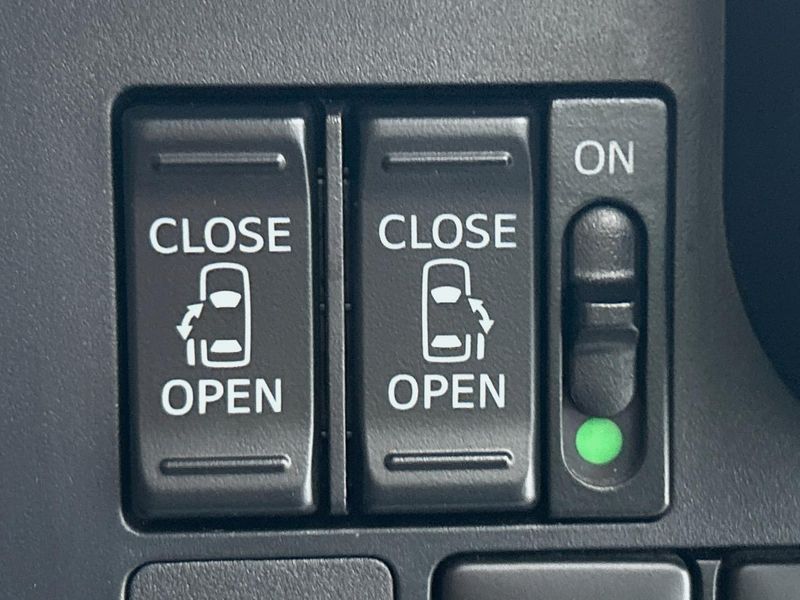 2019 Toyota Roomy DBA-M900A (UW-6a7e87231af9e)[22]