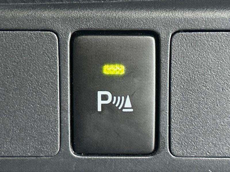 2019 Toyota Roomy DBA-M900A (UW-6a7e87231af9e)[24]