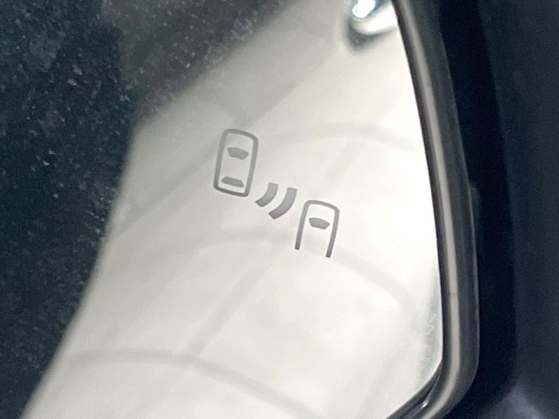 2021 Toyota Harrier 6BA-MXUA80 (UW-6a7e87c13c43d)[19]