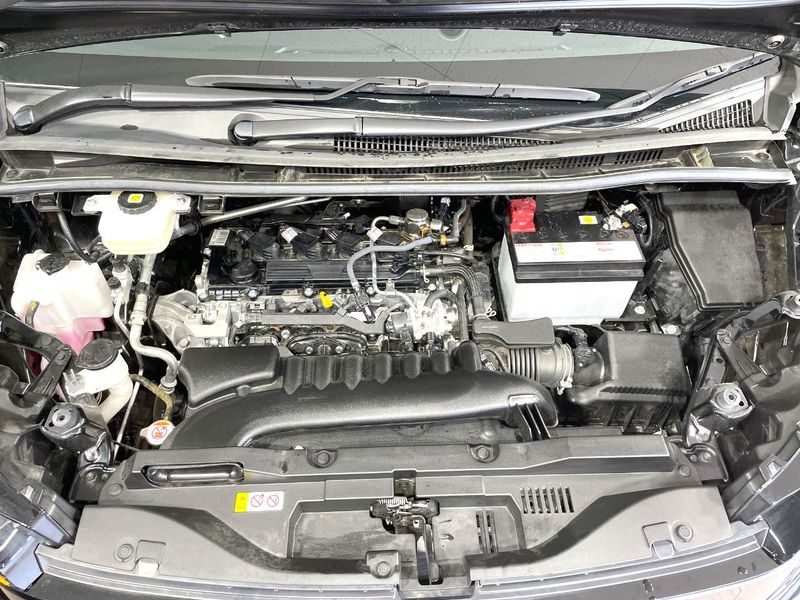 2024 Toyota Voxy 6BA-MZRA90W (UW-6a7e87da381d1)[10]