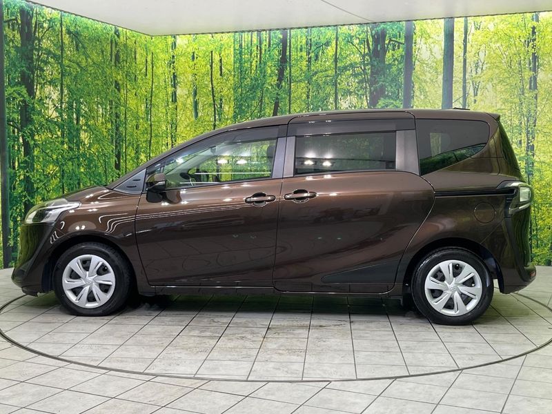 2019 Toyota Sienta DBA-NSP170G (UW-6a7e87ff162ce)[11]
