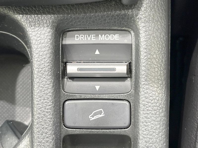 2021 Honda Vezel 6AA-RV5 (UW-6a7e881f0b828)[26]