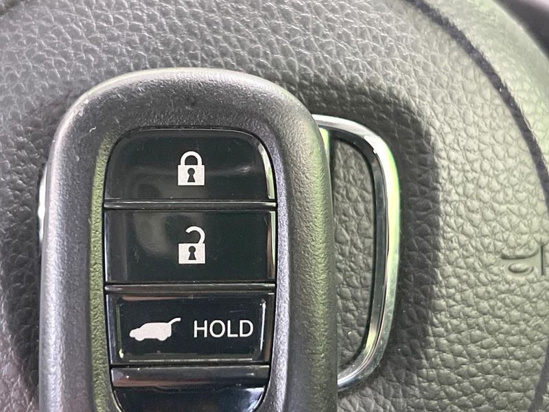 2021 Honda Vezel 6AA-RV5 (UW-6a7e881f0b828)[29]