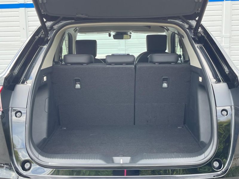 2022 Honda Vezel 6AA-RV5 (UW-6a7e8820e108a)[25]