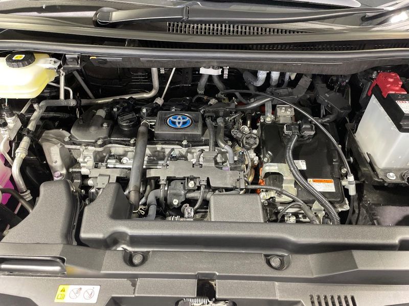 2025 Toyota Voxy 6AA-ZWR90W (UW-6a7e88df7f939)[4]