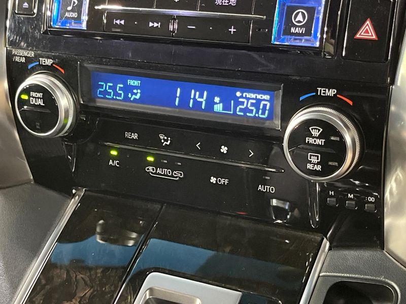 2016 Toyota Vellfire DBA-AGH35W (UW-6a7fd6cda6b51)[26]