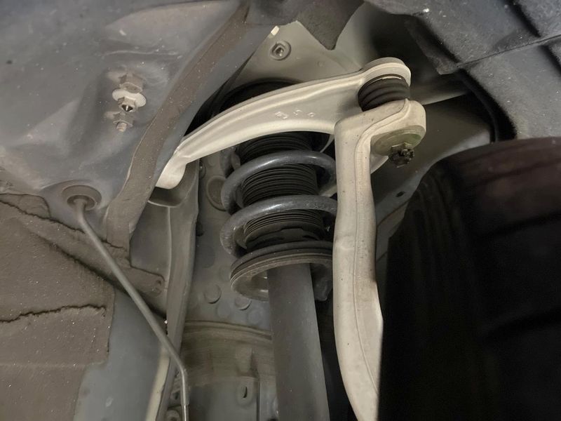 2020 Lexus IS 6AA-AVE30 (UW-6a7fd6e00d31b)[8]
