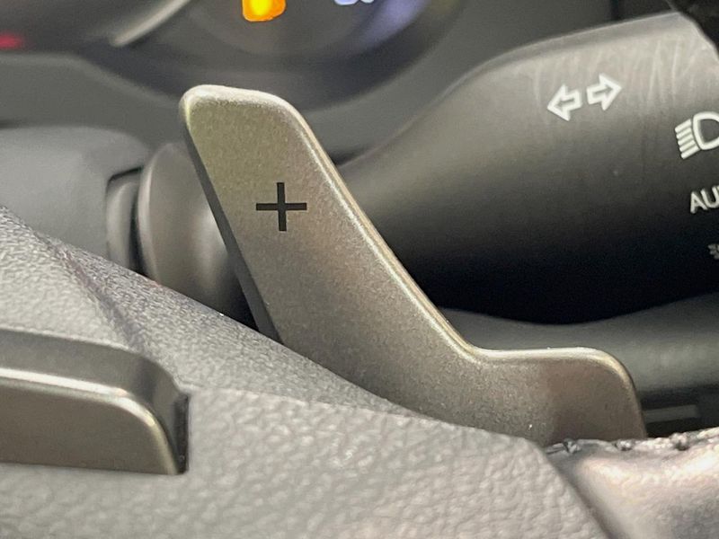 2020 Lexus IS 6AA-AVE30 (UW-6a7fd6e00d31b)[29]