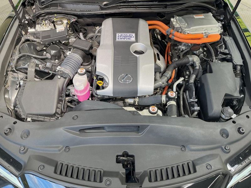 2020 Lexus IS 6AA-AVE30 (UW-6a7fd6e00d31b)[4]