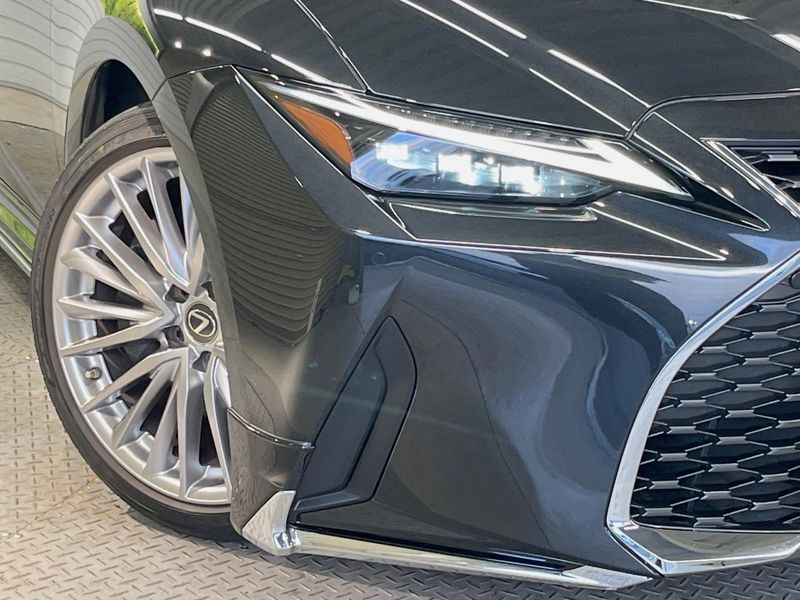 2020 Lexus IS 6AA-AVE30 (UW-6a7fd6e00d31b)[5]