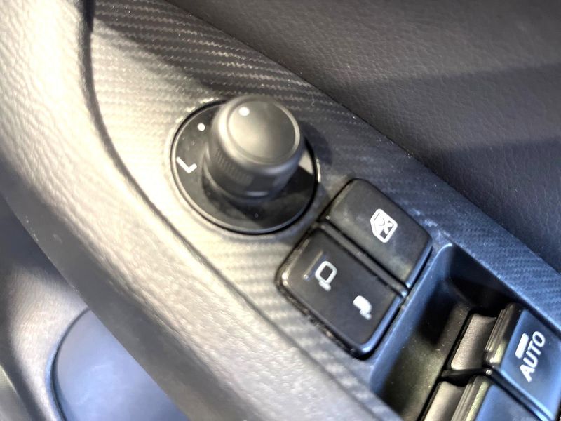2015 Mazda CX-3 LDA-DK5FW (UW-6a7fd7547dcab)[28]