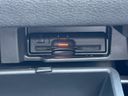 2016 Nissan Serena DAA-GFC27 (UW-6a7fd788cbe97)[24]