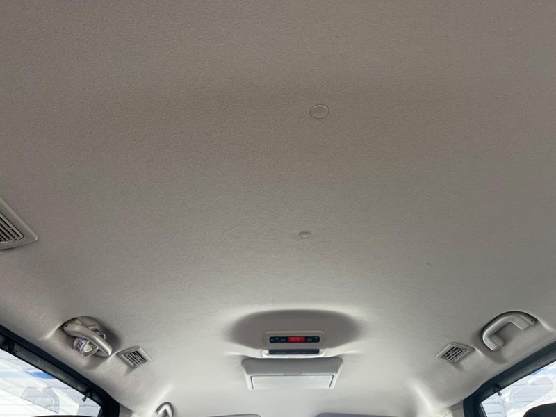 2017 Nissan Serena DAA-GFC27 (UW-6a7fd789ed6bb)[22]