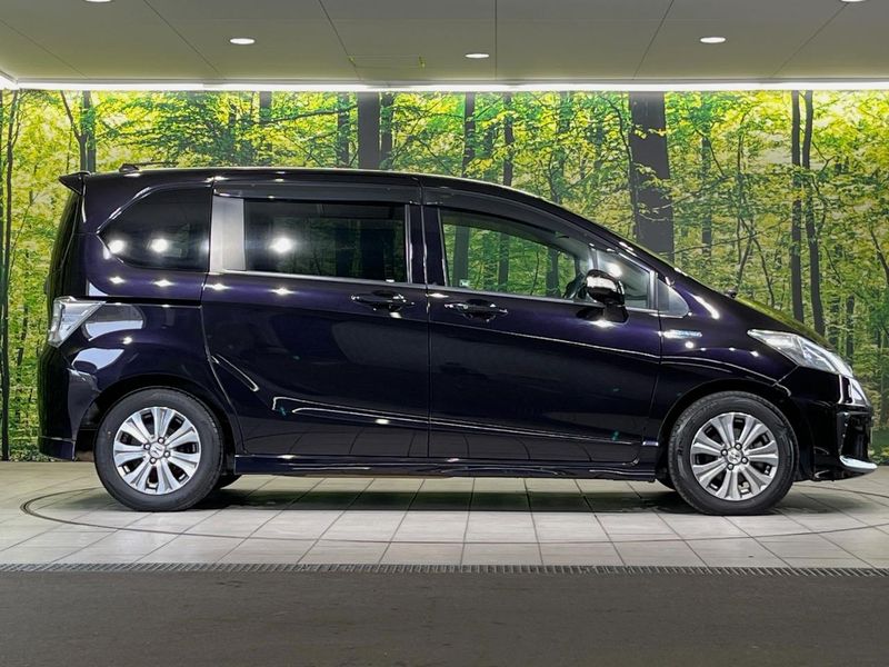 2011 Honda Freed hybrid DAA-GP3 (UW-6a7fd7a2a96e8)[7]