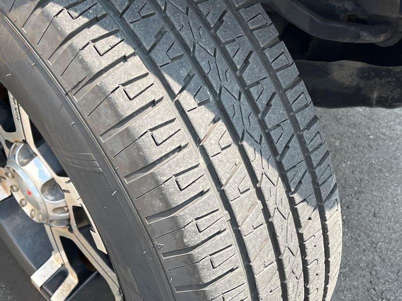 2011 Toyota FJ CRUISER CBA-GSJ15W (UW-6a7fd7afcdb10)[29]