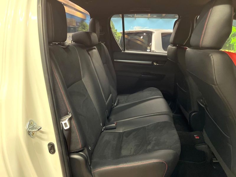 2022 Toyota Hilux 3DF-GUN125 (UW-6a7fd7bcd9b2a)[13]