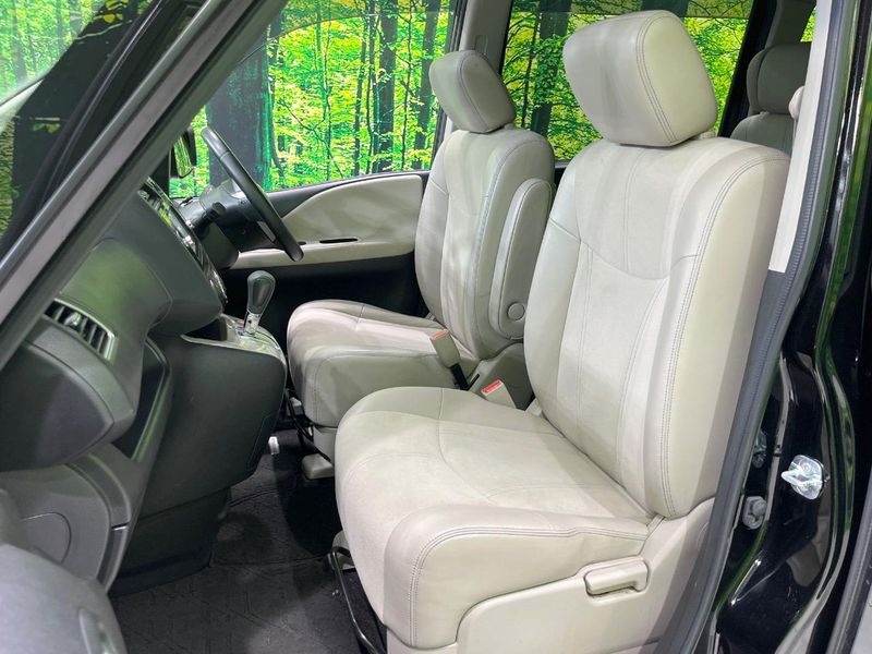 2014 Nissan Serena DAA-HFC26 (UW-6a7fd7dd77180)[8]