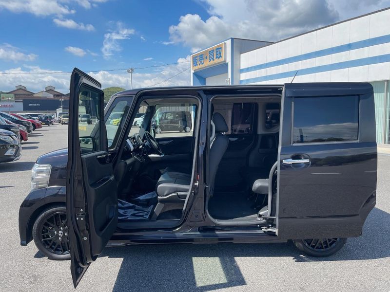 2012 Honda N-BOX CUSTOM DBA-JF1 (UW-6a7fd808d6dc0)[16]