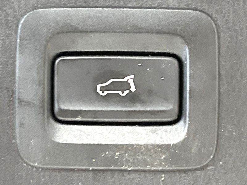 2018 Mazda CX-8 3da-kg2p (UW-6a7fd861c87b4)[9]