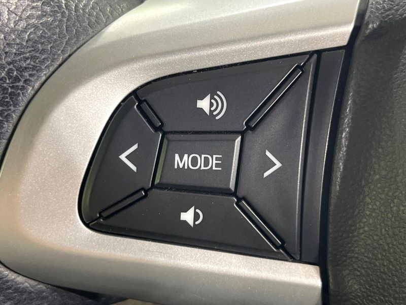 2017 Daihatsu Cast DBA-LA250S (UW-6a7fd880da868)[21]