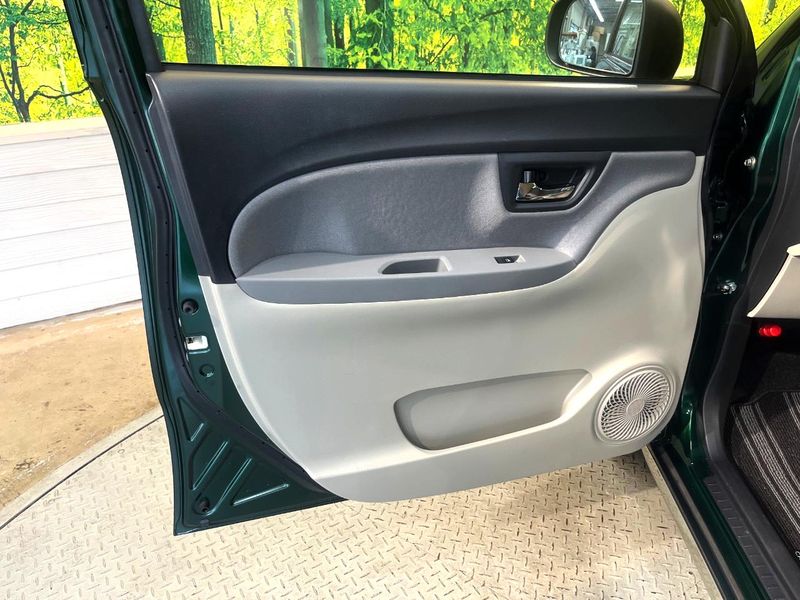 2018 Daihatsu Cast DBA-LA250S (UW-6a7fd8814aac6)[29]