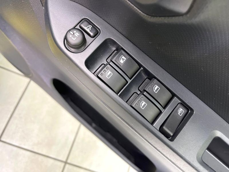 2018 Daihatsu Mira e:S DBA-LA350S (UW-6a7fd886c2531)[25]