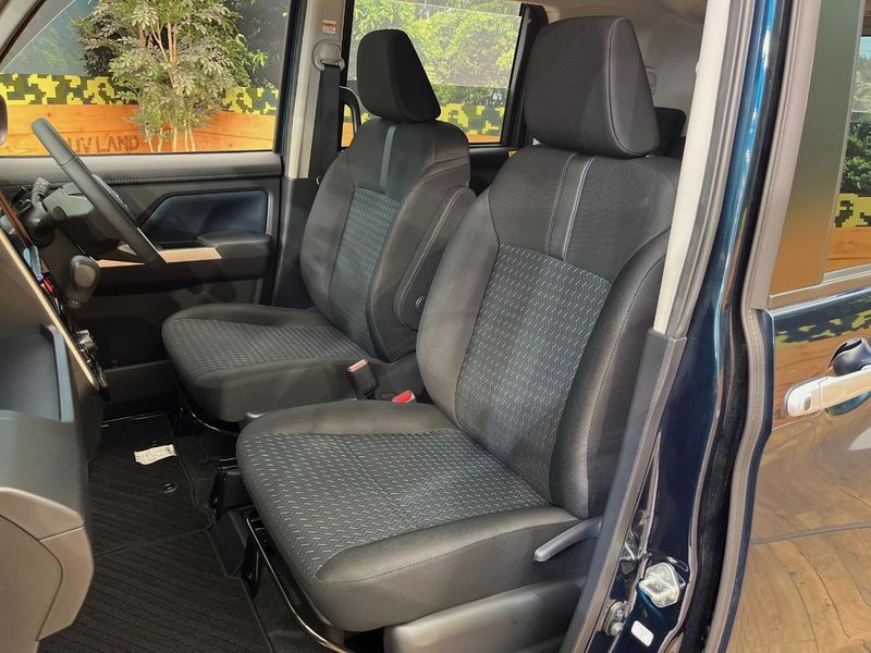 2024 Toyota Roomy 5BA-M910A (UW-6a7fd8dc8ec1b)[24]