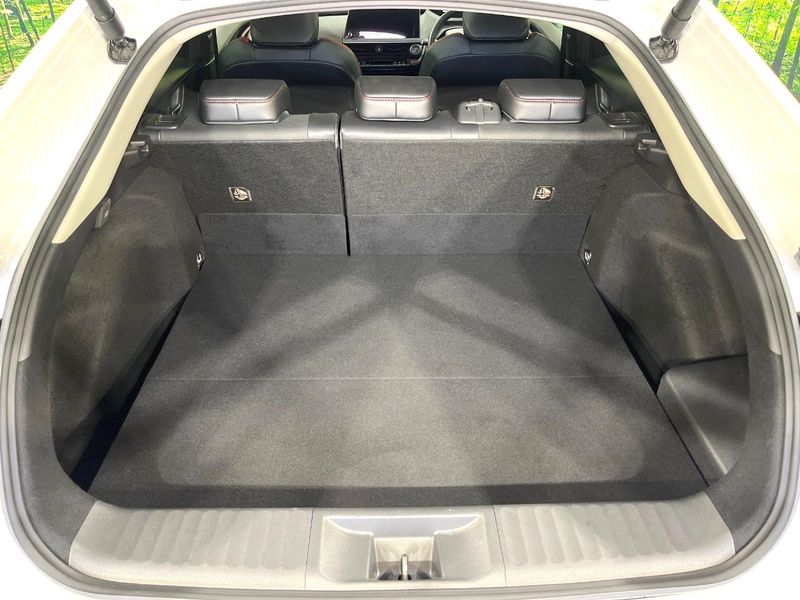 2024 Toyota Prius 6AA-MXWH60 (UW-6a7fd97b8ba83)[21]