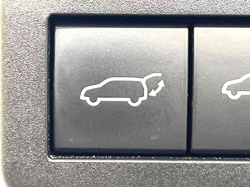 2024 Toyota Prius 6AA-MXWH60 (UW-6a7fd97b8ba83)[19]