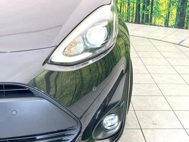 2019 Toyota Aqua DAA-NHP10 (UW-6a7fd9968e4c1)[8]