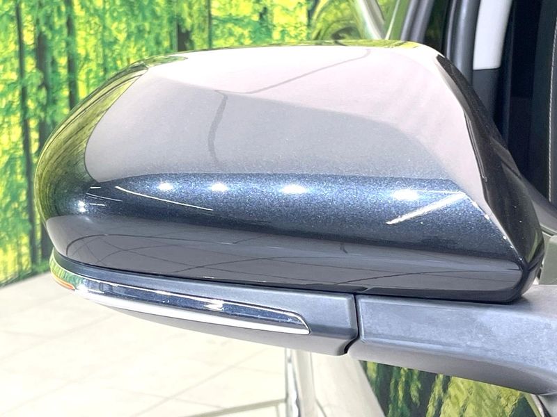 2019 Toyota Aqua DAA-NHP10 (UW-6a7fd9968e4c1)[5]