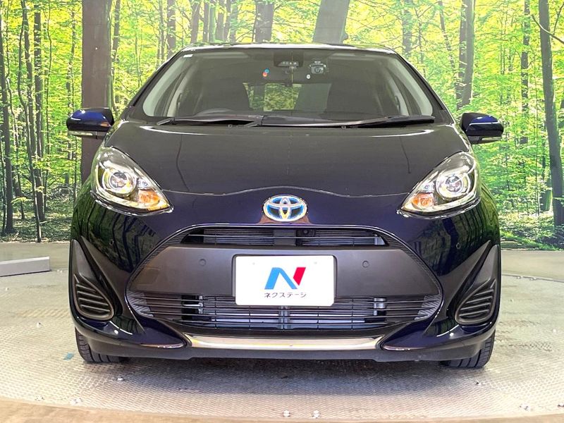 2019 Toyota Aqua DAA-NHP10 (UW-6a7fd996d0297)[15]