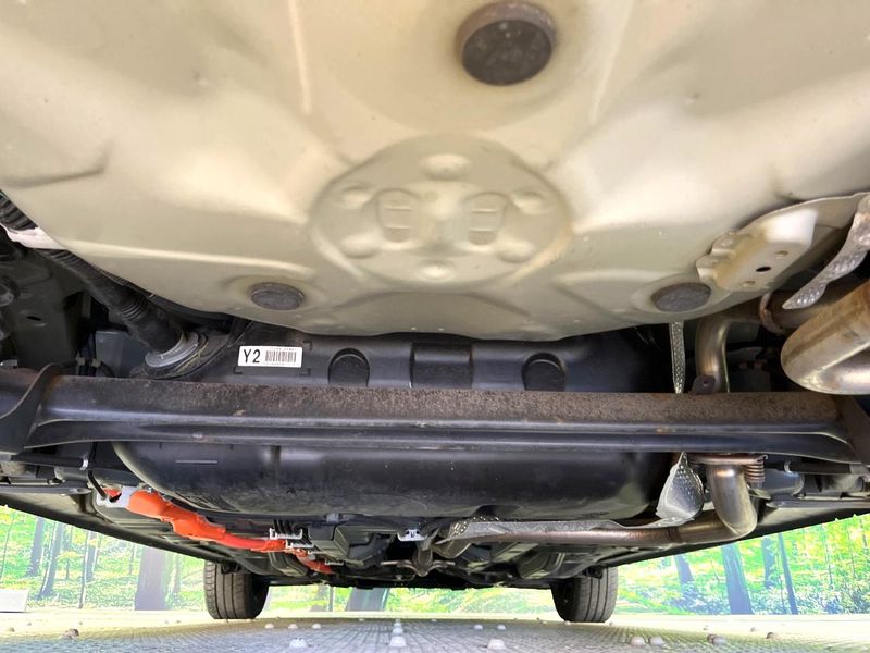 2019 Toyota Aqua DAA-NHP10 (UW-6a7fd996d0297)[24]