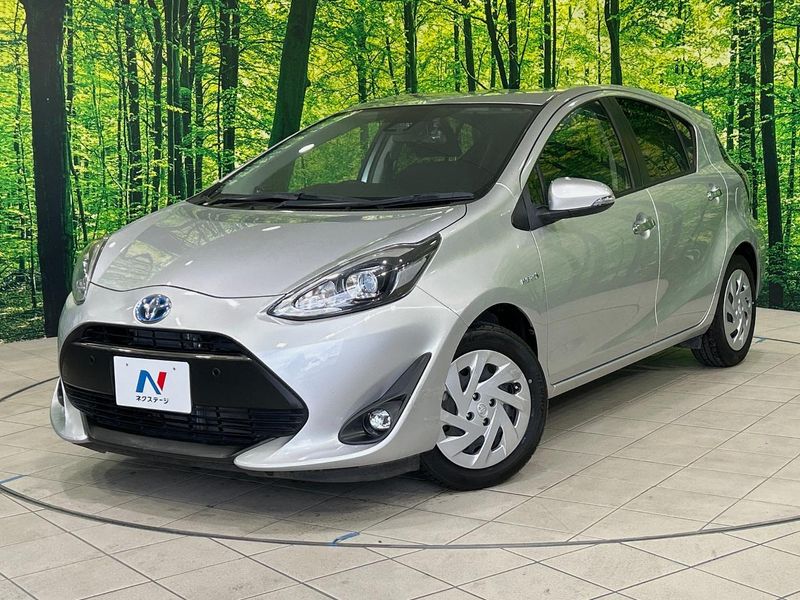 2018 Toyota Aqua DAA-NHP10 (UW-6a7fd99ed31ff)[0]
