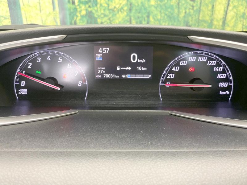 2019 Toyota Sienta DBA-NSP170G (UW-6a7fd9adcf627)[27]