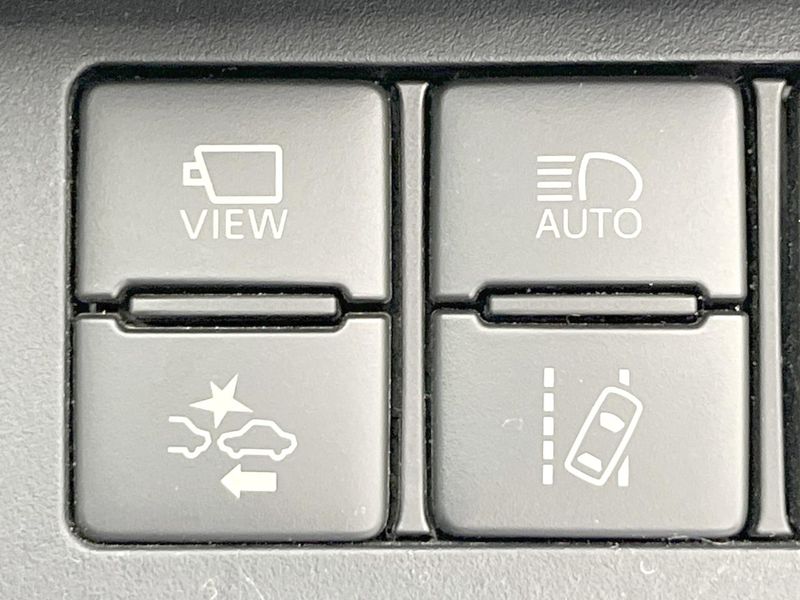 2019 Toyota Sienta DBA-NSP170G (UW-6a7fd9adcf627)[18]