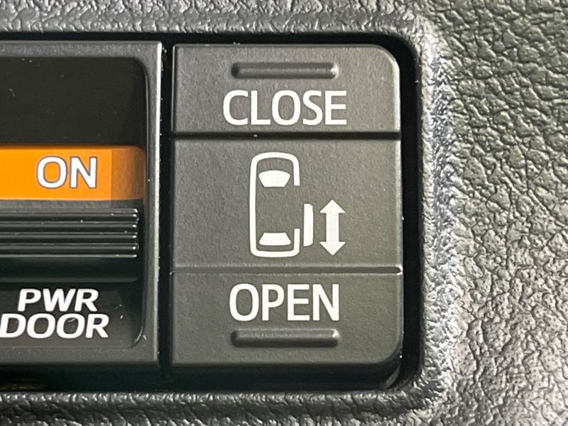 2019 Toyota Sienta DBA-NSP170G (UW-6a7fd9ae9eb29)[16]
