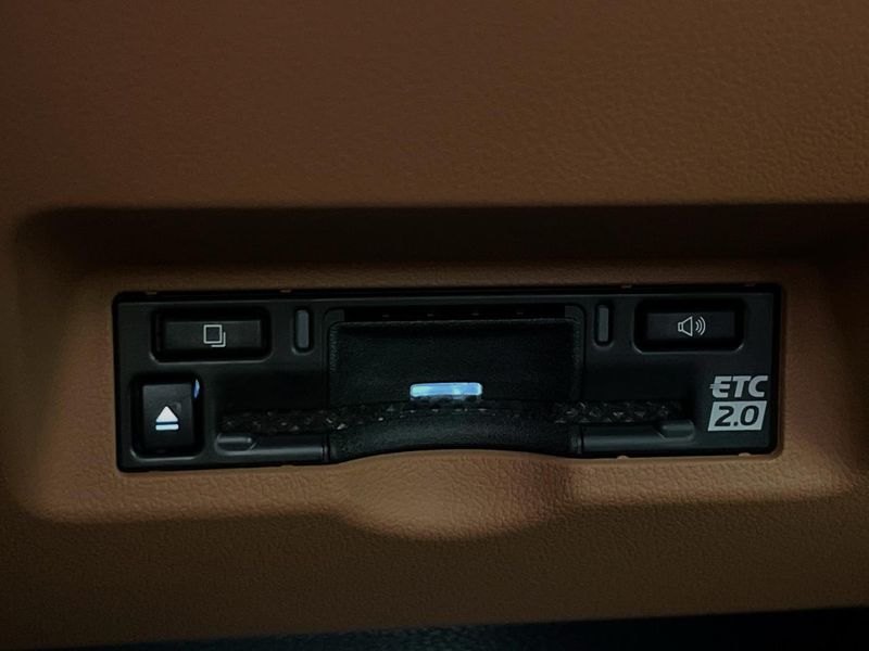 2026 Toyota Vellfire 5BA-TAHA40W (UW-6a7fda02435a5)[23]