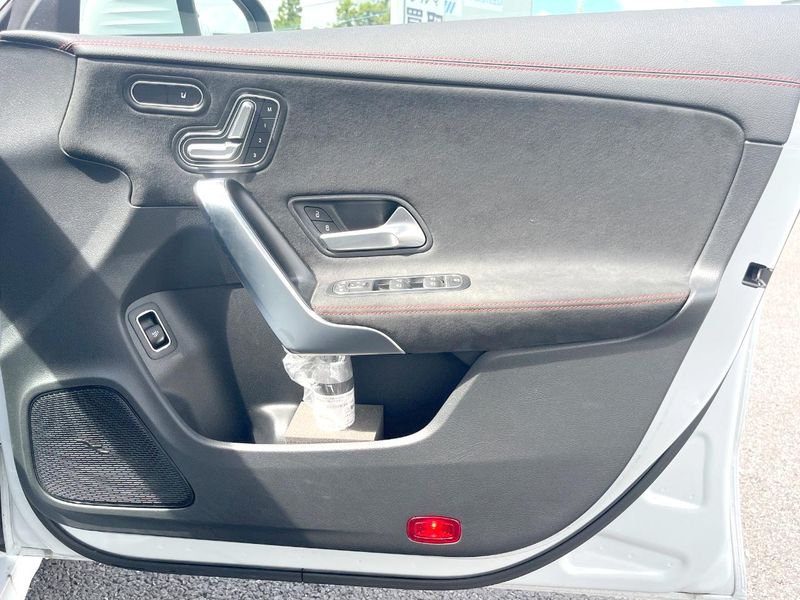 2021 Mercedes Benz CLA Class 3DA-118312M (UW-6a7fda236ba90)[23]