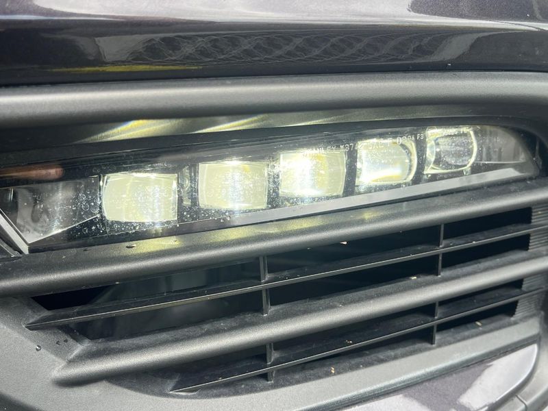 2019 Honda Insight 6AA-ZE4 (UW-6a7fda4c20fd5)[6]