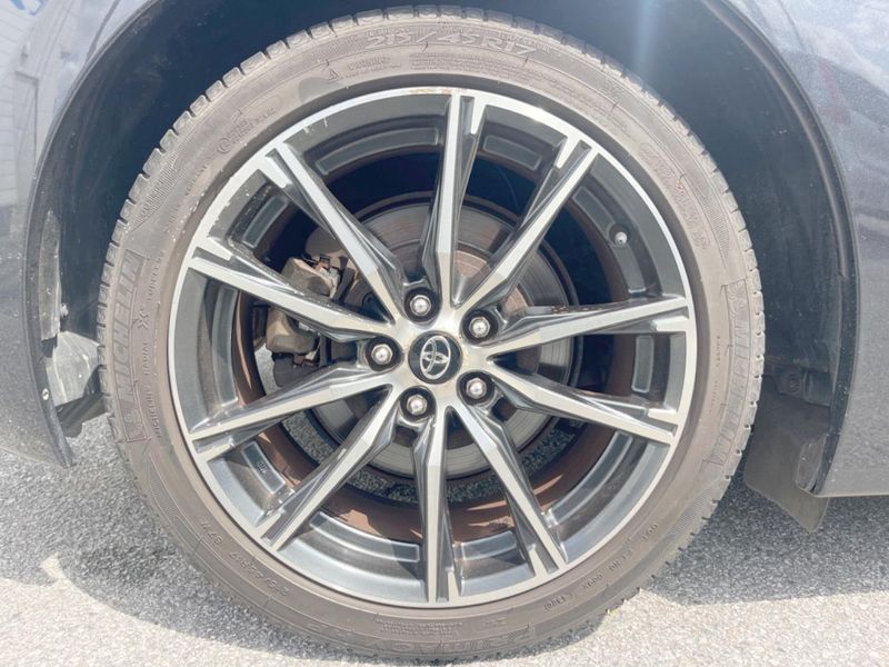 2017 Toyota 86 DBA-ZN6 (UW-6a7fda4e41a4e)[21]