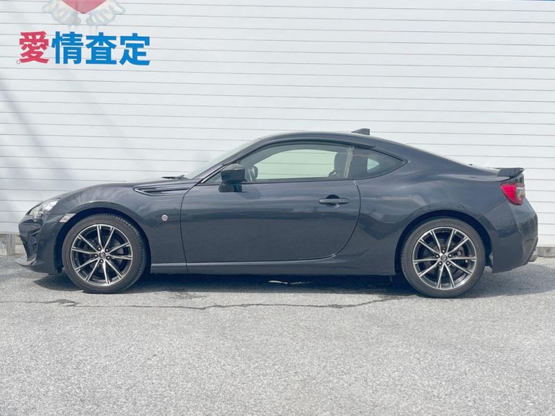 2017 Toyota 86 DBA-ZN6 (UW-6a7fda4e41a4e)[5]