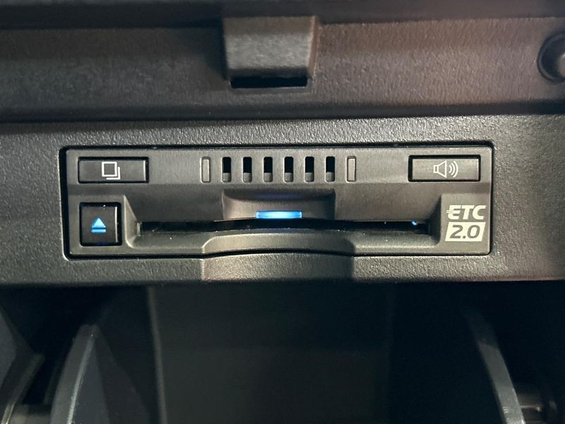 2022 Toyota Alphard 3BA-AGH30W (UW-6a81282adfb59)[25]