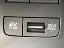 2022 Toyota Harrier Hybrid 6AA-AXUH80 (UW-6a81285150b92)[19]